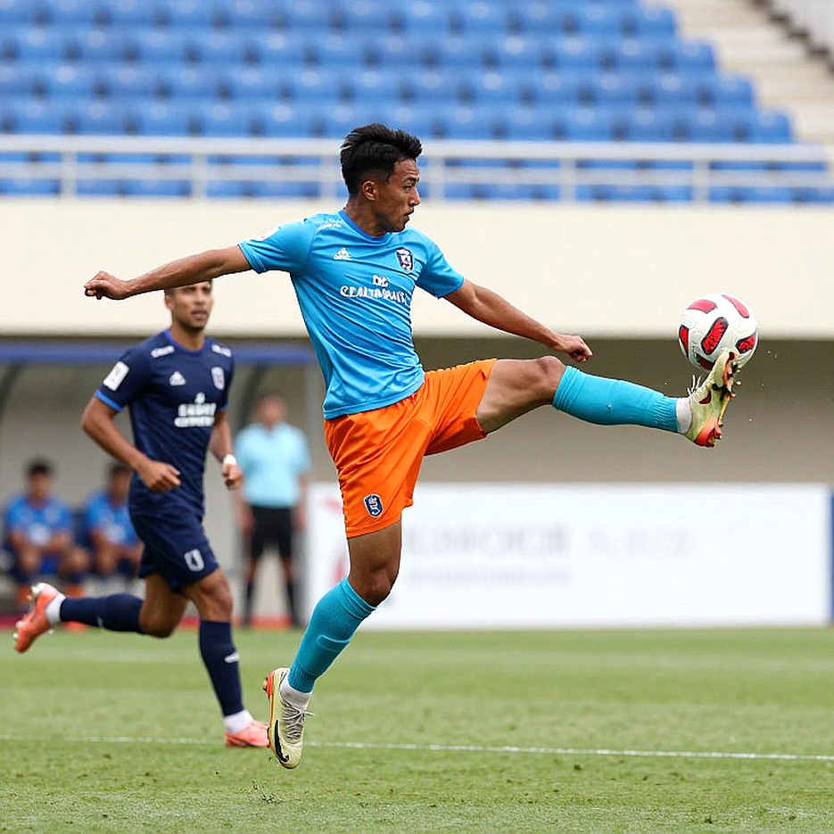 ভাঙা কথার সাউন্ডট্র্যাক: রোনালদো, জর্জ জেসুস এবং পর্তুগালের নীরব ক্ষয়